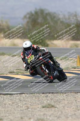 media/Oct-02-2025-Racers Edge (Thu) [[2c91cb6ab3]]/2-A Group/Session 3-Turn 7 (1130am)/